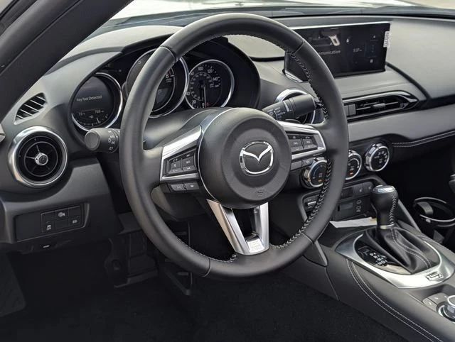 2025 Mazda ND MX-5 Miata - Image 11 of 17