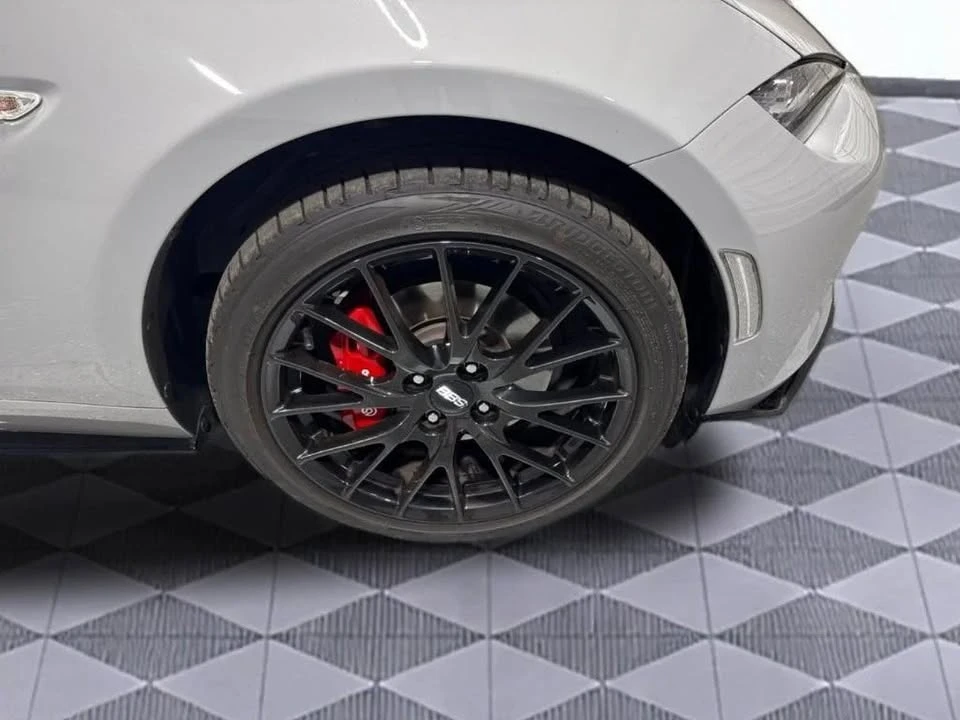 2025 Mazda ND MX-5 Miata - Image 8 of 16