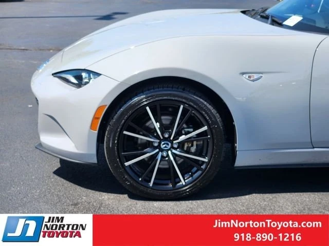 2025 Mazda ND MX-5 Miata - Image 5 of 20