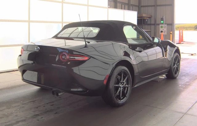 2025 Mazda ND MX-5 Miata - Image 3 of 5