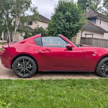 2025 Mazda MX-5 RF GT