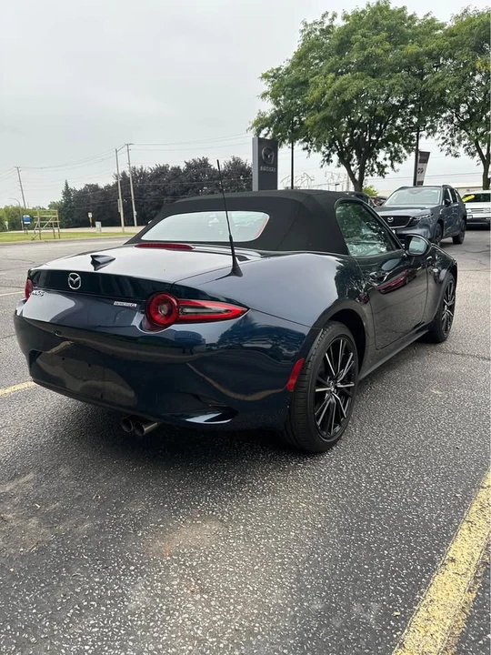 2025 Mazda ND MX-5 Miata - Image 5 of 15