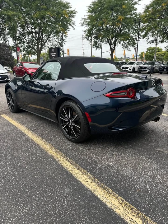 2025 Mazda ND MX-5 Miata - Image 7 of 15