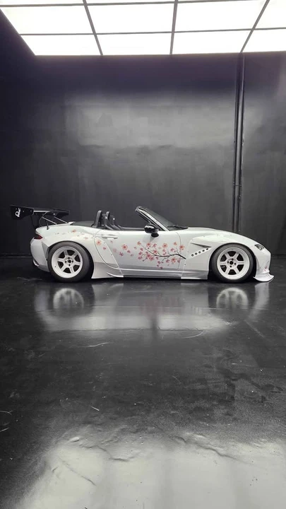 2025 Mazda ND MX-5 Miata - Image 3 of 10