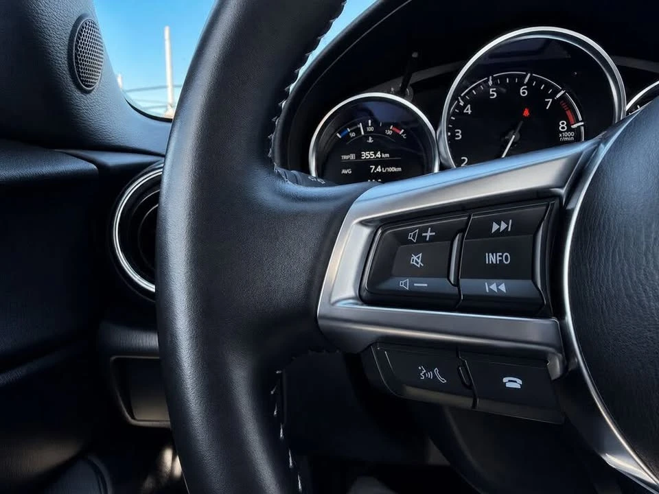 2025 Mazda ND MX-5 Miata - Image 12 of 15
