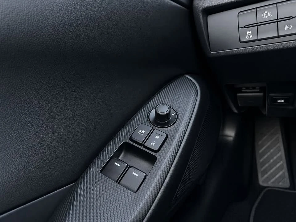 2025 Mazda ND MX-5 Miata - Image 14 of 15
