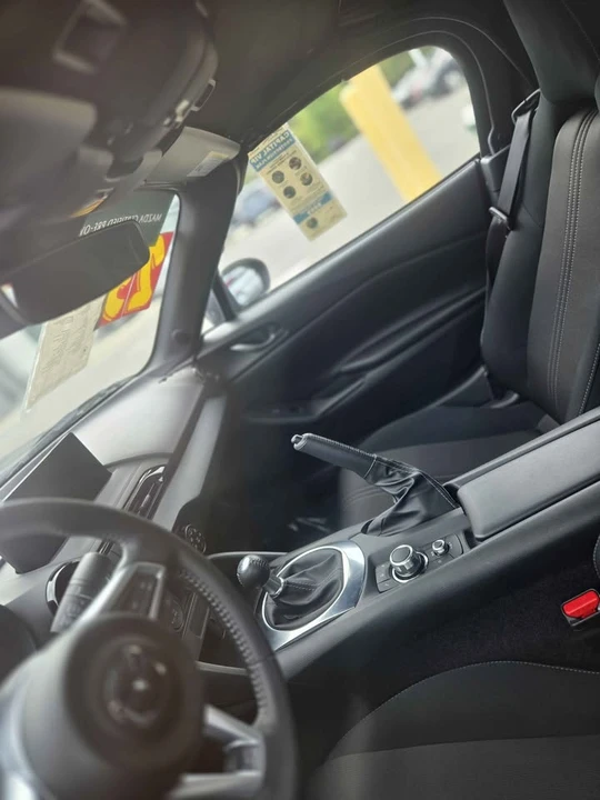 2025 Mazda ND MX-5 Miata - Image 3 of 4