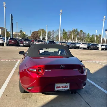 2025 Mazda MX-5 Miata Sport