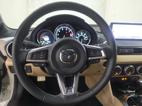 2025 Mazda ND MX-5 Miata - Image 4 of 21