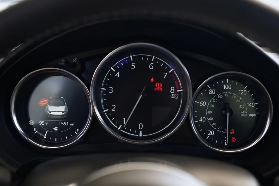 2025 Mazda ND MX-5 Miata - Image 12 of 20