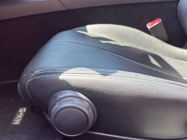 2025 Mazda ND MX-5 Miata - Image 13 of 31