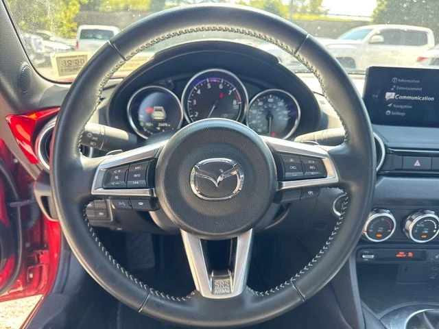 2025 Mazda ND MX-5 Miata - Image 18 of 31