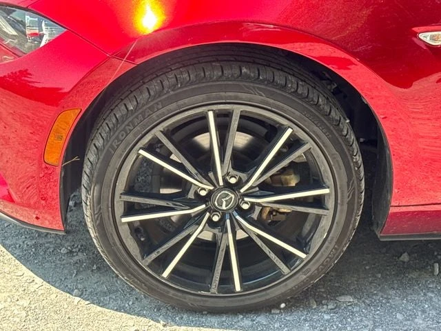 2025 Mazda ND MX-5 Miata - Image 24 of 31