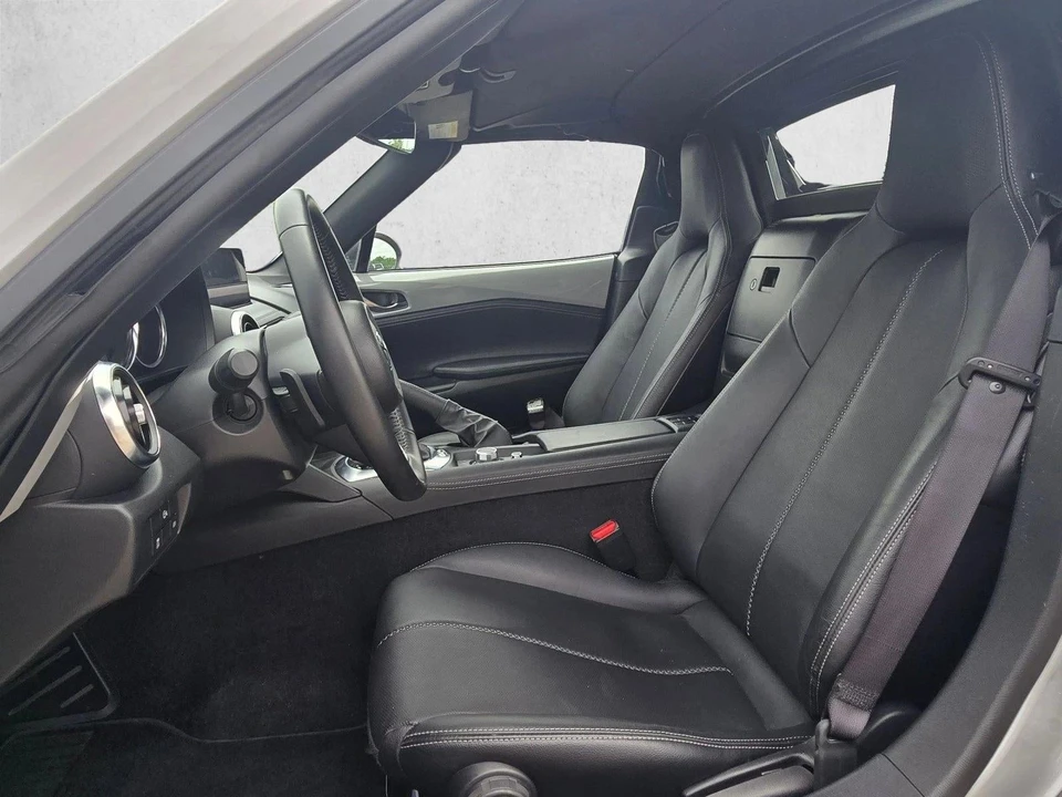 2025 Mazda ND MX-5 Miata - Image 16 of 18