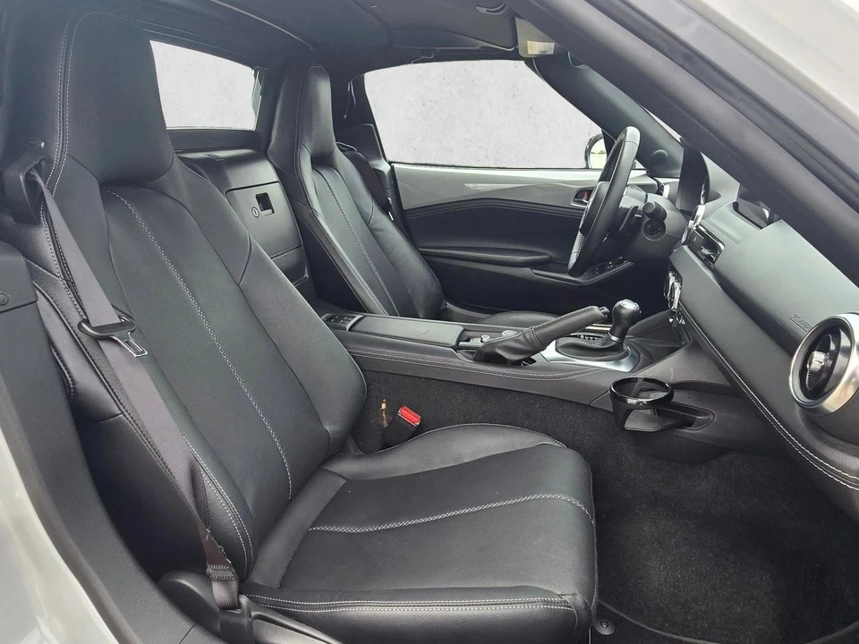 2025 Mazda ND MX-5 Miata - Image 17 of 18