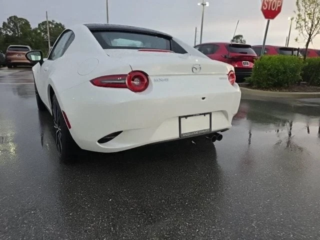 2025 Mazda ND MX-5 Miata - Image 12 of 30