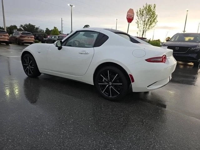 2025 Mazda ND MX-5 Miata - Image 16 of 30