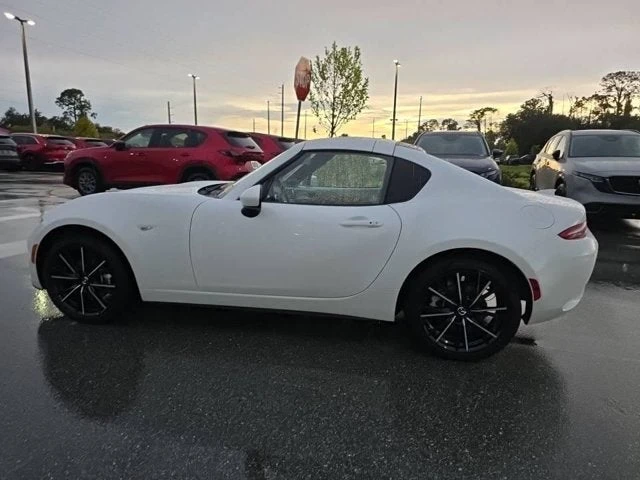 2025 Mazda ND MX-5 Miata - Image 18 of 30