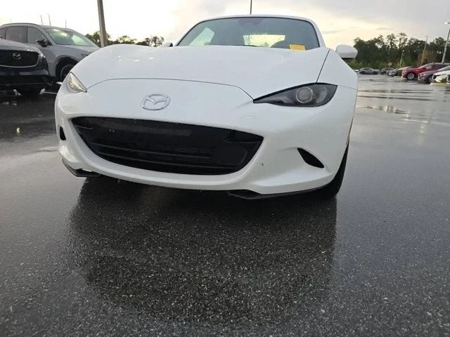 2025 Mazda ND MX-5 Miata - Image 24 of 30