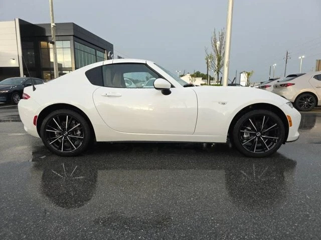 2025 Mazda ND MX-5 Miata - Image 4 of 30