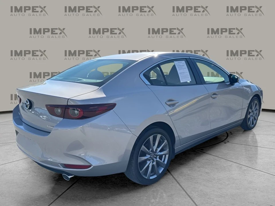 2025 Mazda Mazda 3 4th Gen - Image 5 of 12