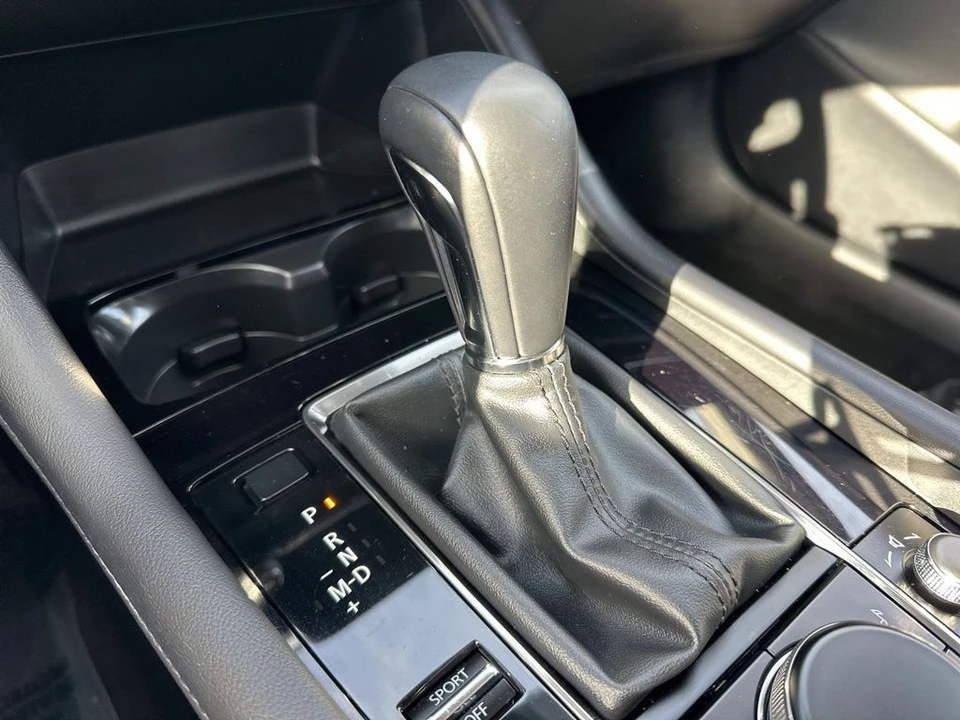 2025 Mazda Mazda 3 4th Gen - Image 17 of 21
