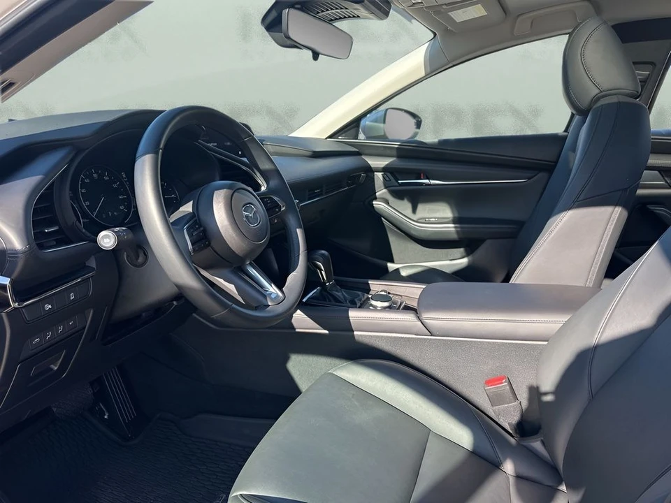 2025 Mazda Mazda 3 4th Gen - Image 9 of 21