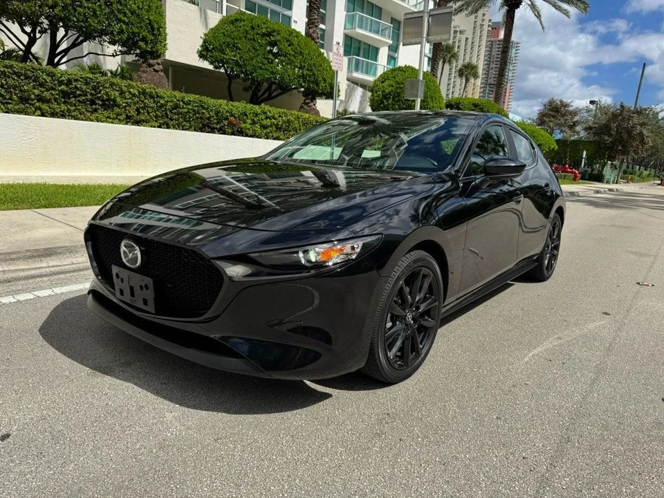 2025 Mazda Mazda 3 4th Gen - Image 4 of 12