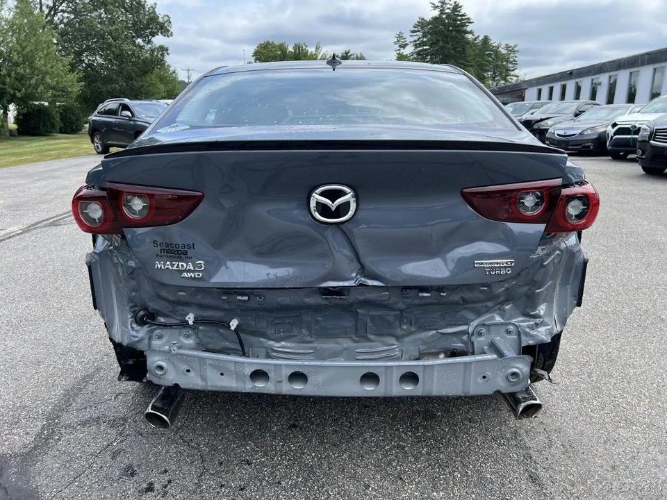 2025 Mazda Mazda 3 4th Gen - Image 4 of 12
