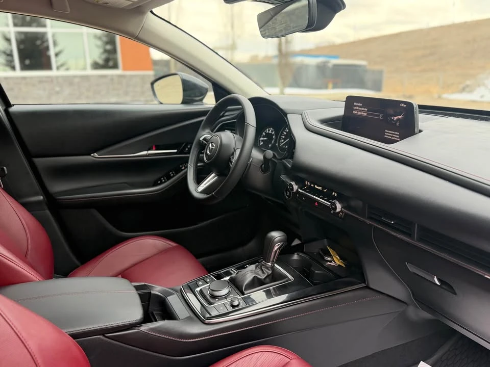 2025 Mazda CX-30 - Image 11 of 18