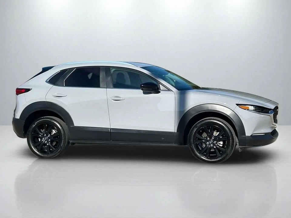 2025 Mazda CX-30 - Image 3 of 19
