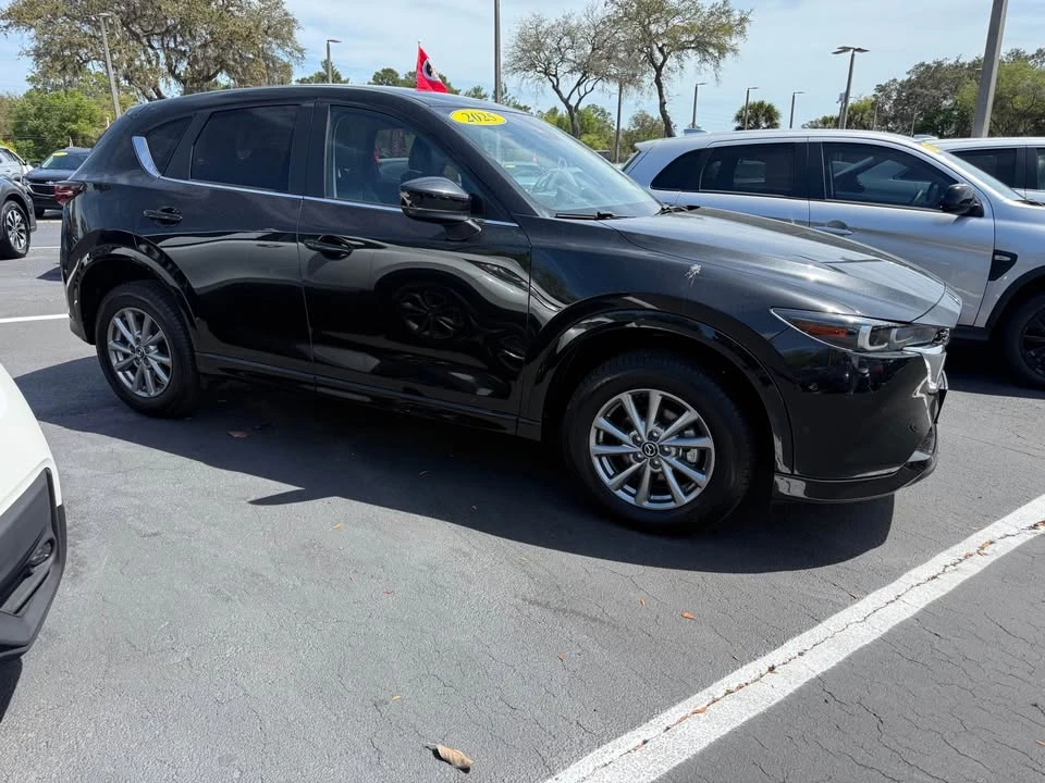 2025 Mazda CX-5 2nd Gen - Image 4 of 9