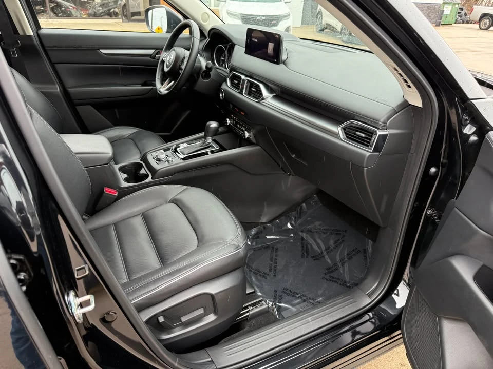 2025 Mazda CX-5 2nd Gen - Image 19 of 20