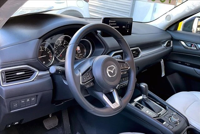 2025 Mazda CX-5 2nd Gen - Image 9 of 17