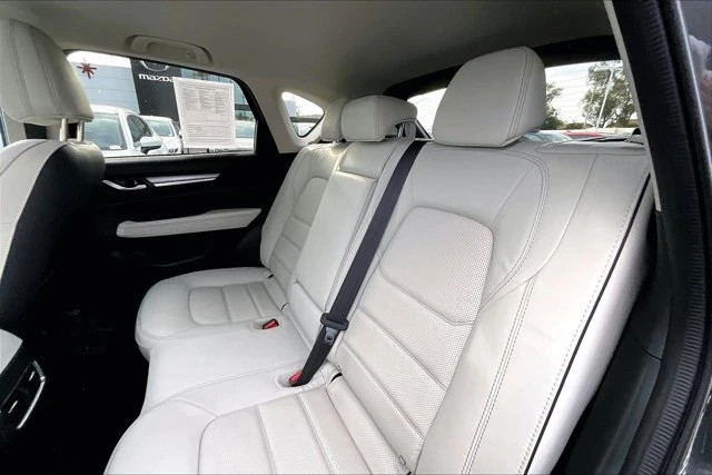 2025 Mazda CX-5 2nd Gen - Image 15 of 17