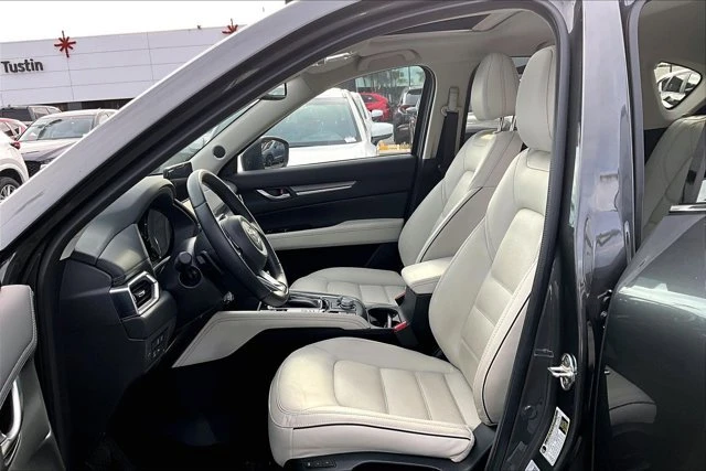 2025 Mazda CX-5 2nd Gen - Image 14 of 17