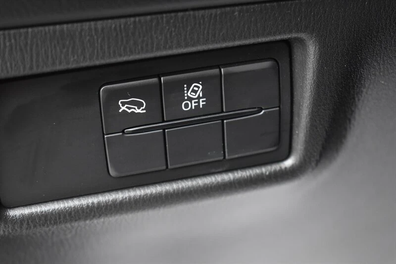 2025 Mazda CX-5 2nd Gen - Image 18 of 20