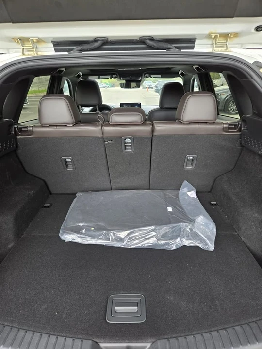 2025 Mazda CX-5 2nd Gen - Image 8 of 8