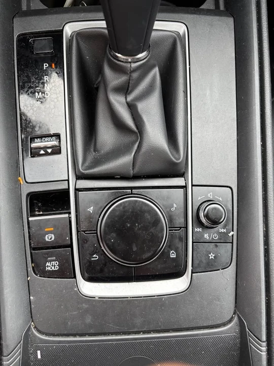 2025 Mazda CX-50 - Image 5 of 11