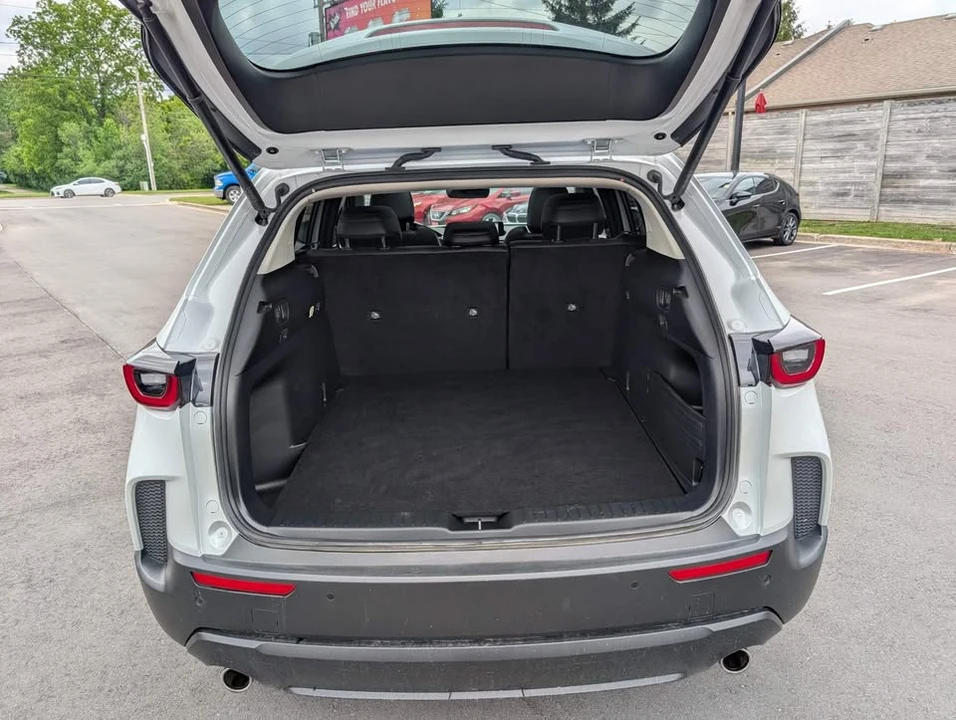 2025 Mazda CX-50 - Image 4 of 20