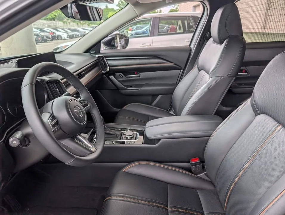 2025 Mazda CX-50 - Image 8 of 20