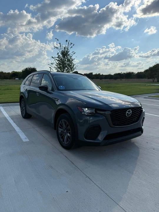 2025 Mazda CX-7 - Image 2 of 10