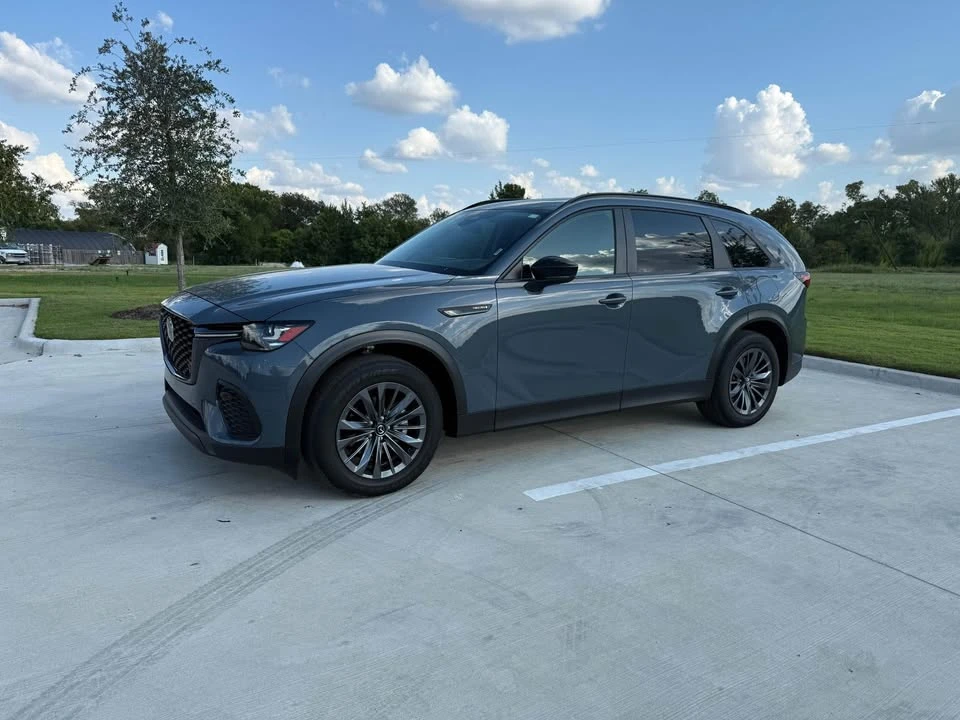2025 Mazda CX-7 - Image 8 of 10
