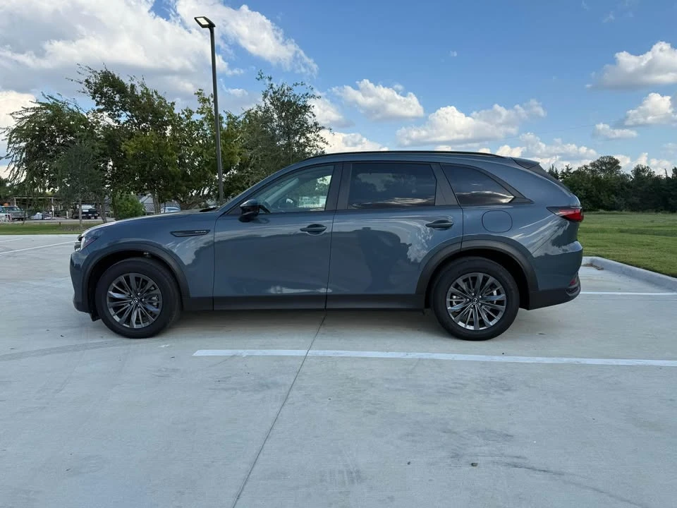 2025 Mazda CX-7 - Image 9 of 10