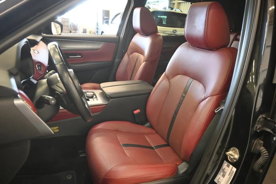 2025 Mazda CX-70 - Image 18 of 20