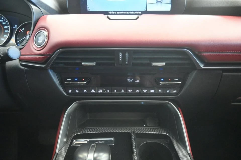 2025 Mazda CX-70 - Image 10 of 20