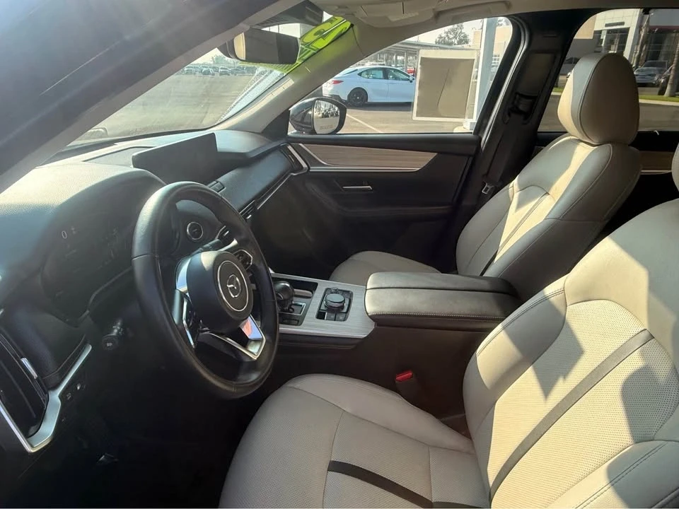 2025 Mazda CX-70 - Image 6 of 7