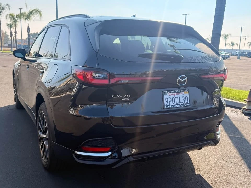 2025 Mazda CX-70 - Image 3 of 7