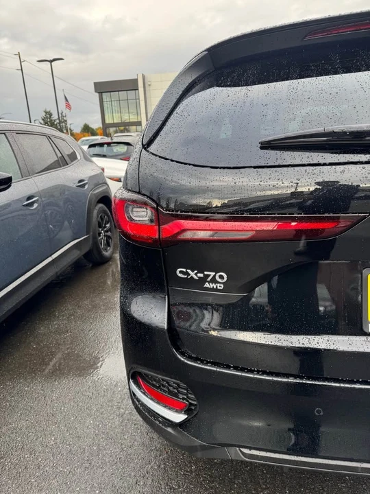 2025 Mazda CX-70 - Image 6 of 16