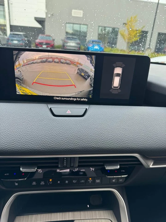 2025 Mazda CX-70 - Image 14 of 16
